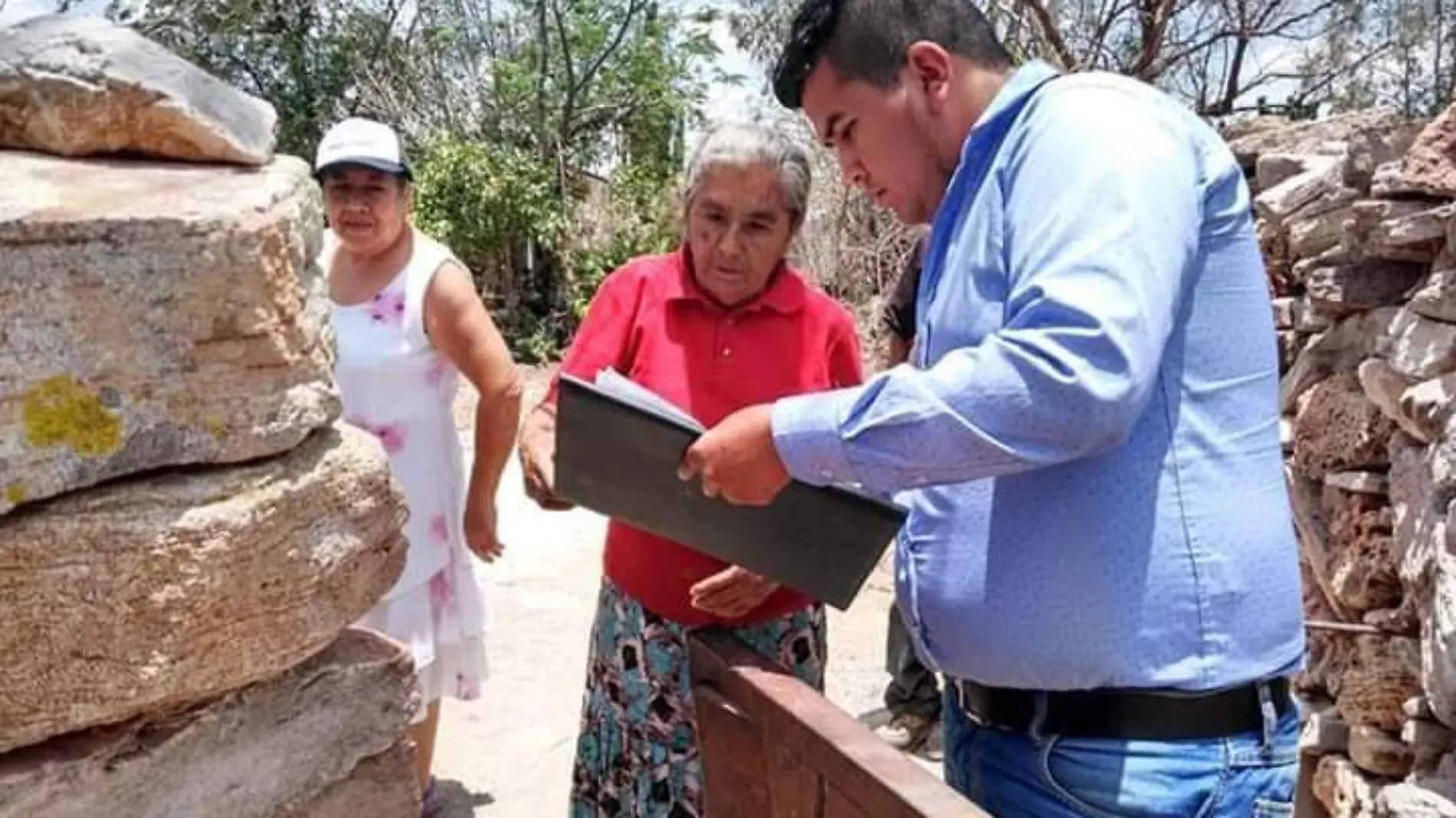 Los programas Bienestar no impiden que los beneficiarios reciban apoyos similares.  Foto Cortesía.